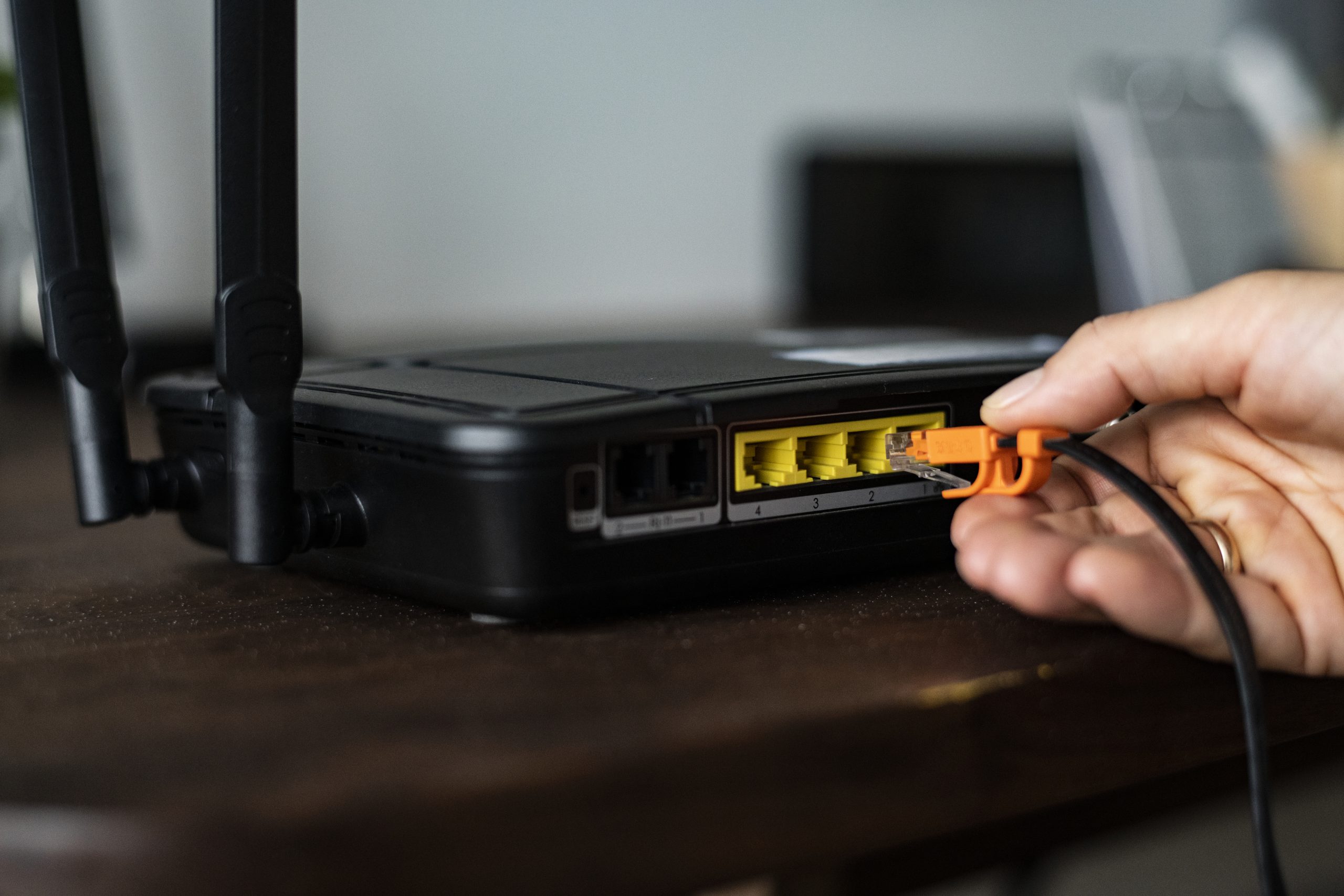 Signs It’s Time to Replace Your Old Modem or Router